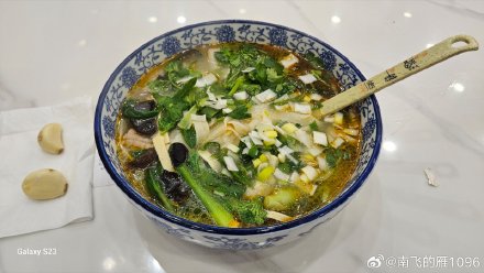 Shanghai's Luxurious Dining Scene Ignites Debate Over High Prices