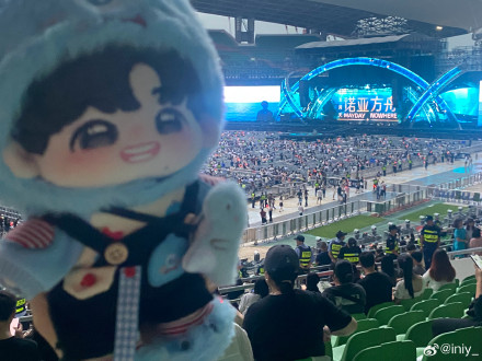 Mayday live