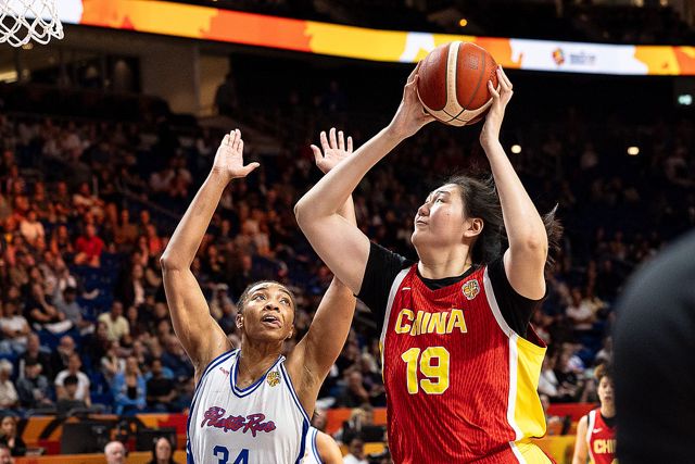 China's Women Edge Puerto Rico 75-72 to Reach the World Cup Quarter-Finals