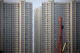 China Begins the Shift to Selling Flats Only When They Are Built